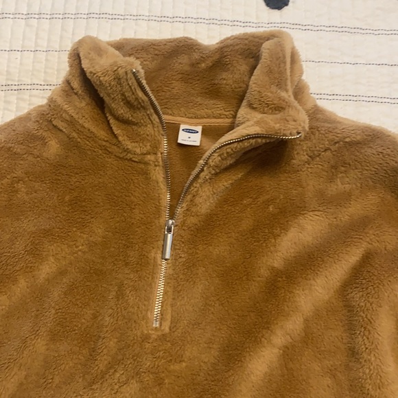 Old Navy pullover - Picture 4 of 6